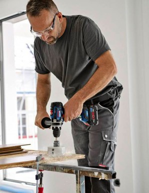 bosch-gsr-18v-150-c2